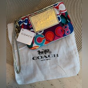 NWT 2009 Coach Poppy Colorful Logo Wristlet with Gold Accents & Coach Dust bag